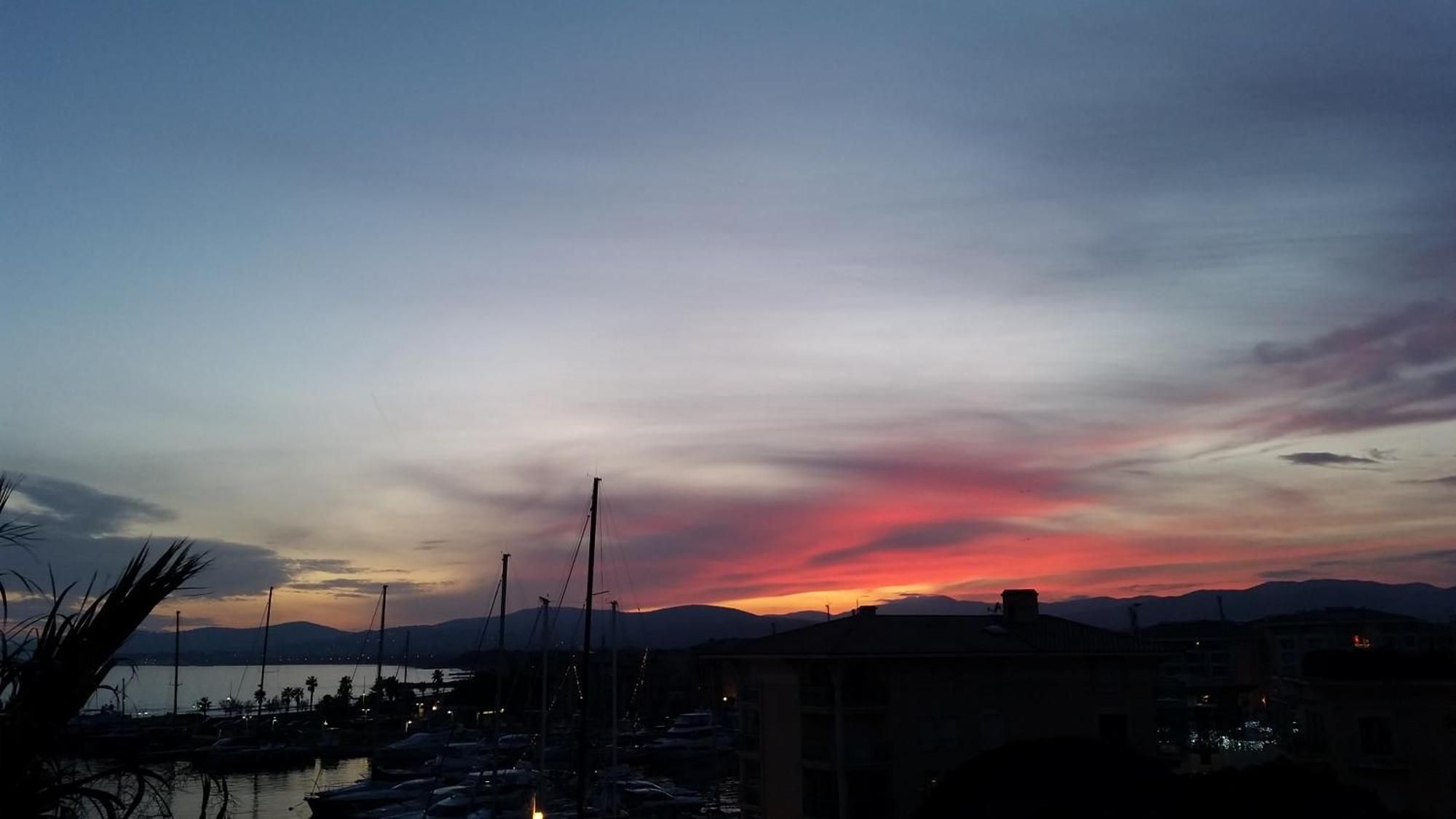 Sublime Vue Mer,Parking,Wifi Fréjus Exterior photo